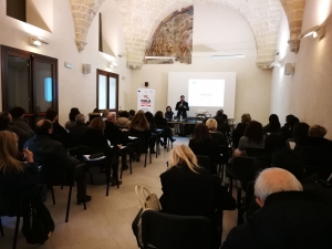 Progetto "Puglia Integra": accesso ai servizi e partecipazione attiva degli immigrati